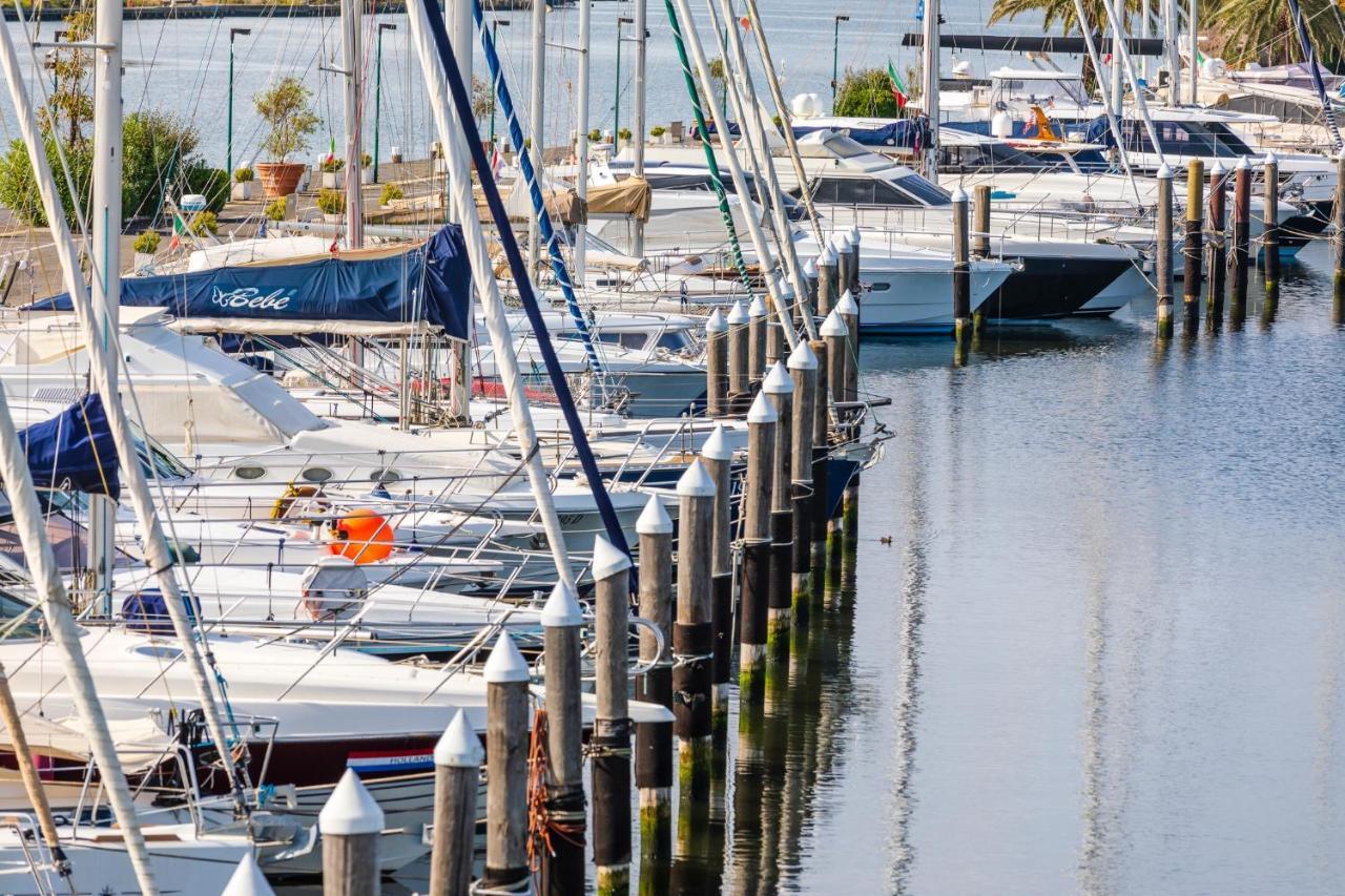 Porto Romano - The Marina Resort Fiumicino Exterior photo